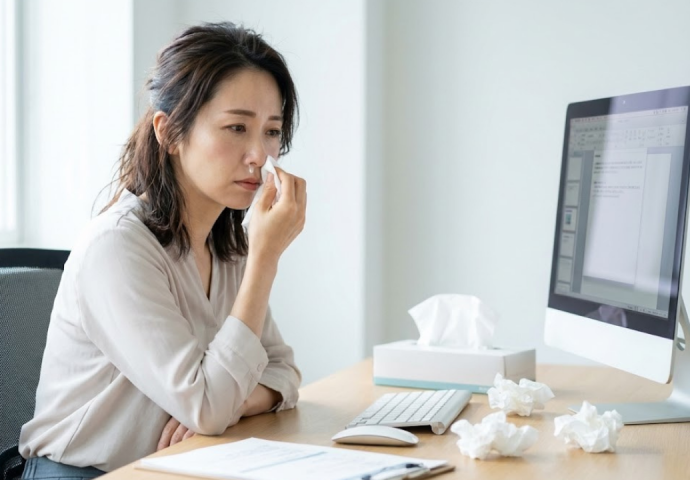 透明鼻水流不停怎麼辦？是過敏還是感冒？中醫這樣說